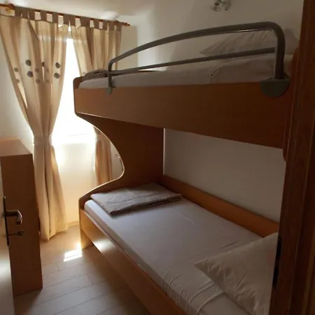 Vale Apartman *